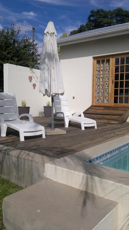 Oasis Shanti Backpackers Oudtshoorn Extérieur photo