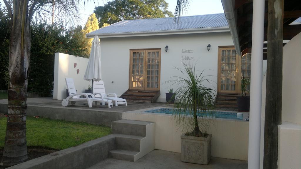 Oasis Shanti Backpackers Oudtshoorn Chambre photo