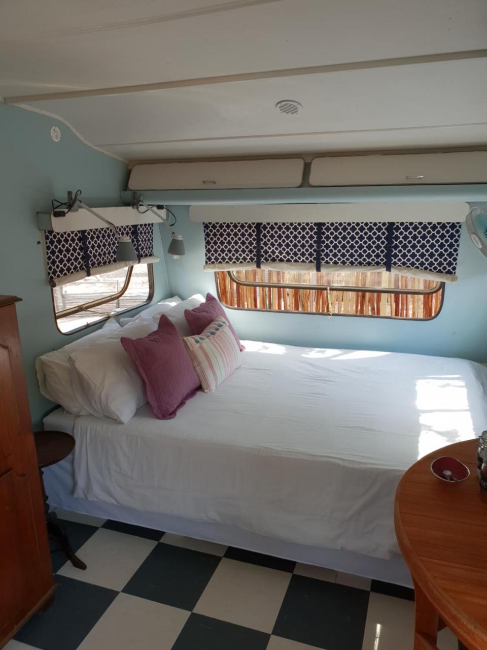 Oasis Shanti Backpackers Oudtshoorn Extérieur photo