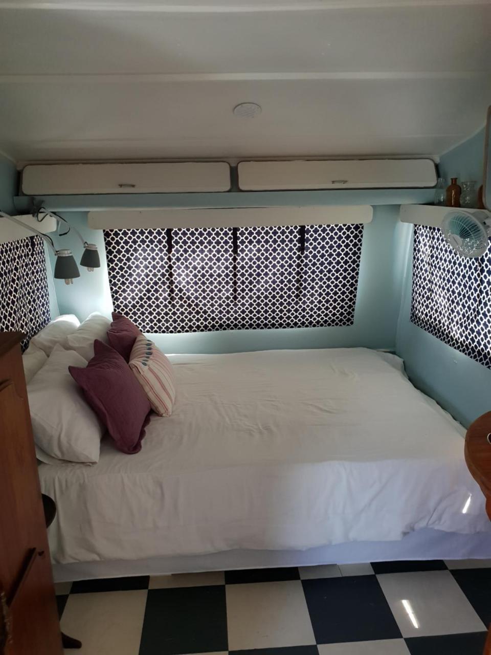 Oasis Shanti Backpackers Oudtshoorn Extérieur photo