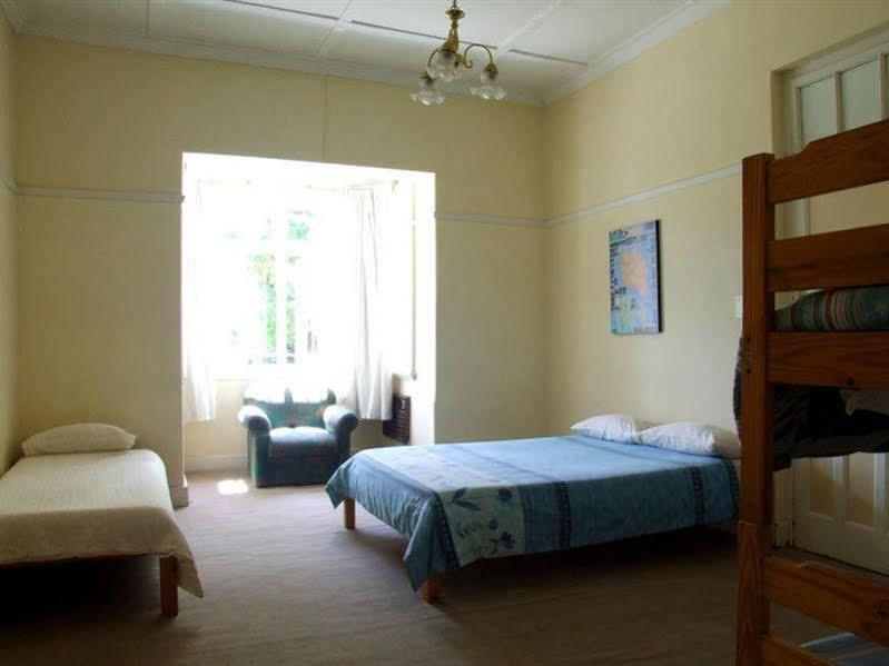 Oasis Shanti Backpackers Oudtshoorn Extérieur photo